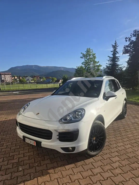 Porsche Cayenne 3.0 TDI 4x4 | 2015 – Perfektno Stanje