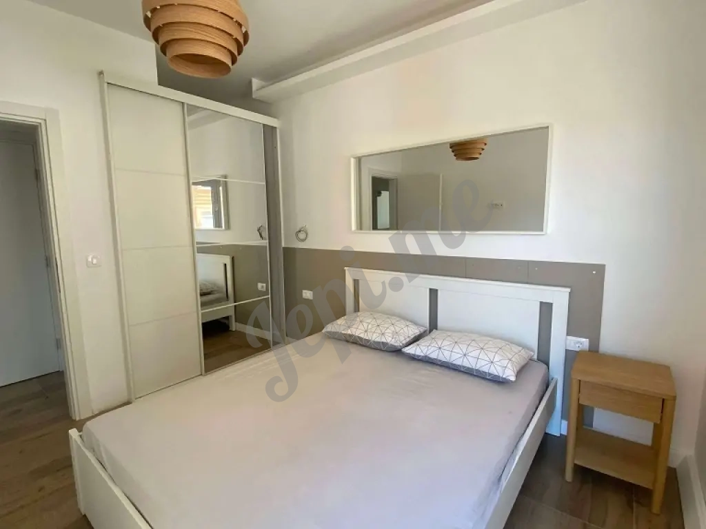 Nov apartman sa pogledom na more 41m2-Buljarica