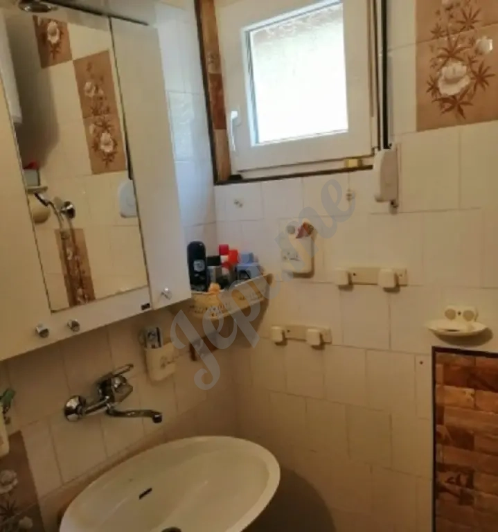 Uknjižena kuća 2km od mora, Đurmani (Sutomore-Čanj)