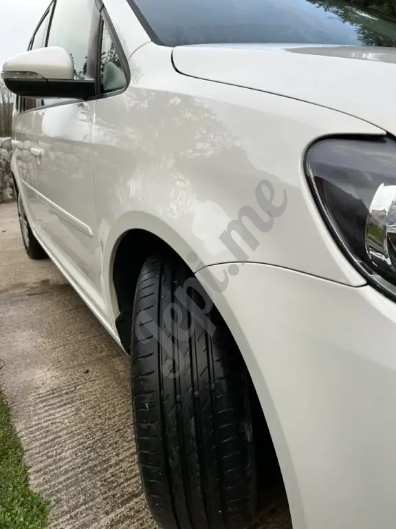 Volkswagen Touran 2.0 TDI DSG – 2011. godište | Očuvan porodični auto